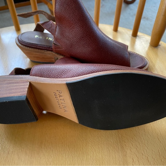 Portland leather sling-back mules! Size 8 1/2. Heel 1-1/2". Nutmeg. New! - Picture 2 of 4